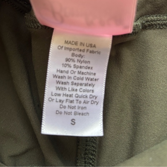 Bombshell Sportswear sexy back criss cross leggings size small army green - Picture 6 of 8